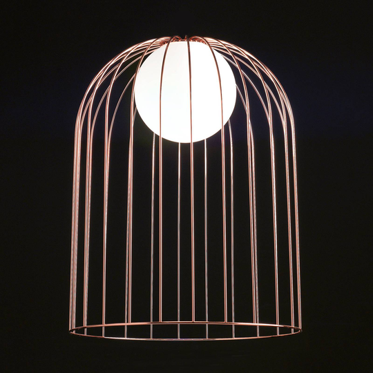 Kopparfärgad metallbordslampa Kluvi
