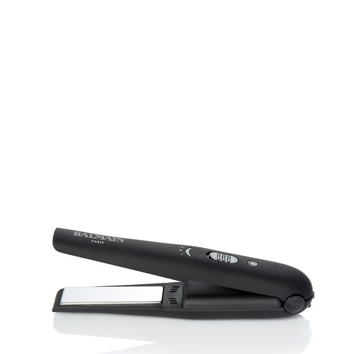 Cordless Titanium Straightener